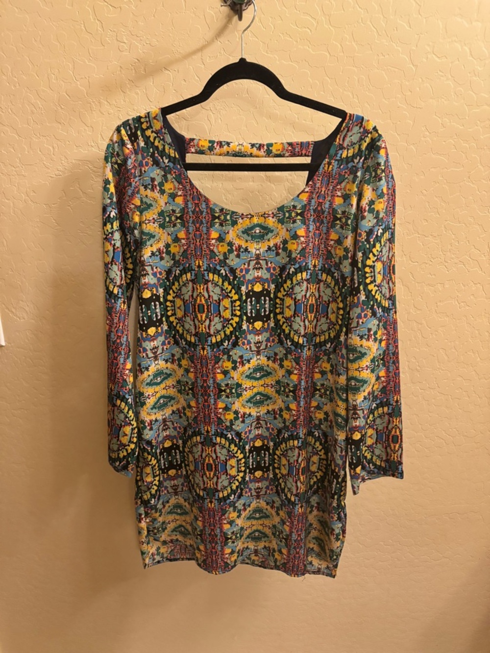 Chelsea & Violet Multicolor Scoop Neck Tunic in Teal, Yellow & Navy Size L